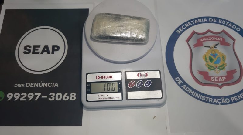 LEGENDA SUGERIDA: Visitante tentava entrar no Compaj com 100 gramas de tabaco