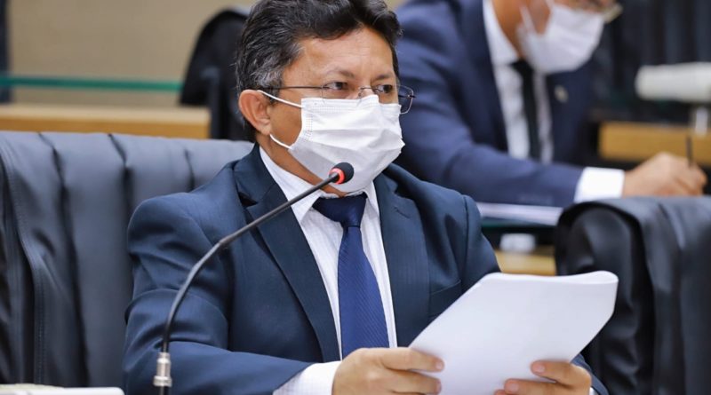 Deputados aprovam PEC que altera e direciona a política energética do Amazonas