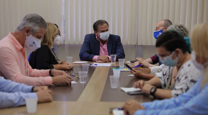Secretário de Saúde do Amazonas, Anoar Samad, reúne-se com membros do Conselho Nacional de Saúde