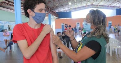 Prefeitura segue recomendação do Ministério da Saúde e suspende vacinação contra a Covid-19 em adolescentes