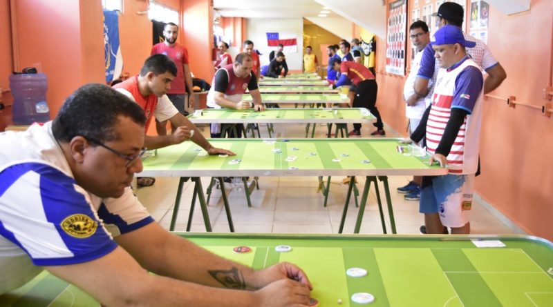 Estádio Carlos Zamith recebe torneio de futebol de mesa no domingo (24/10)