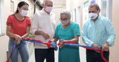 Governo do Amazonas entrega R$ 150 mil em benefício para instituição voltada para idosos