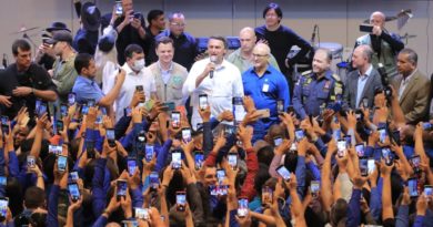 Atendendo convite de Wilson Lima, presidente Bolsonaro participa da formatura de 404 policiais militares