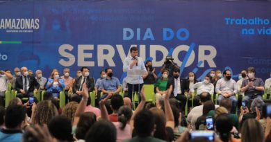 Wilson Lima anuncia pagamento de datas-bases, promoções e progressões de carreira para servidores públicos estaduais
