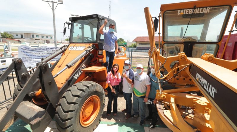 Wilson Lima entrega crédito a produtores de Manacapuru e destaca melhorias em ramais do município