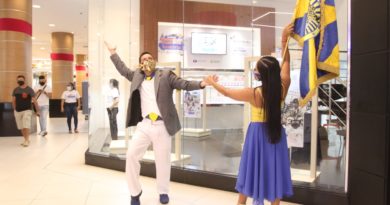 Ritmo de Carnaval anima e integra exposição ‘Faces da Nossa História’ no Millennium Shopping