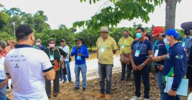 Em Rio Preto da Eva, Governo do Estado capacita produtores com Dias de Campo voltados para citricultura e piscicultura