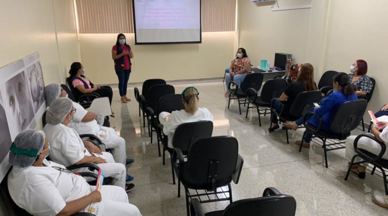 Maternidade Dr. Moura Tapajóz realiza programação alusiva ao ‘Outubro Rosa’