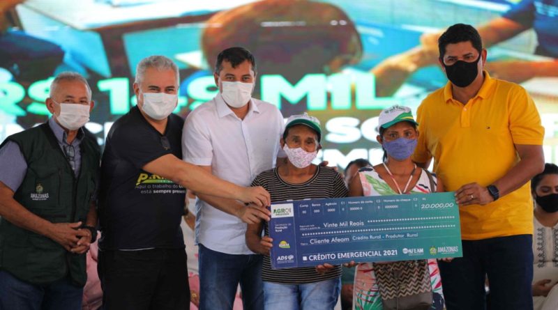 Wilson Lima firma convênios de R$ 490 mil para revitalizar Parque de Exposições e realizar Expopin, em Parintins